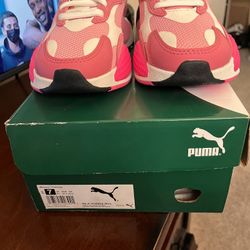 $100 Brand New Pumas For Sale Size 7