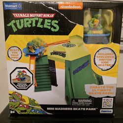 Teenage Mutant Ninja Turtles: Mini Madness Skate Park Action Figure