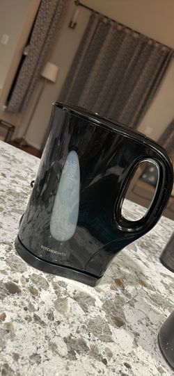 Electric Kettle - Almost New