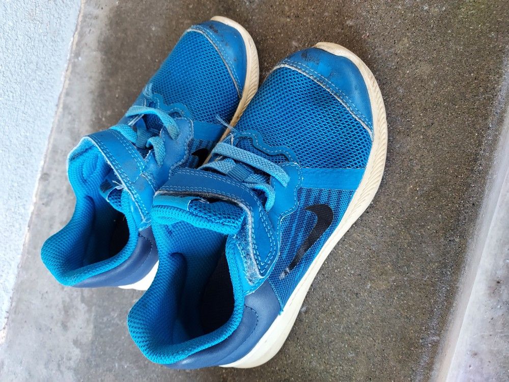 Boys Nike Shoes