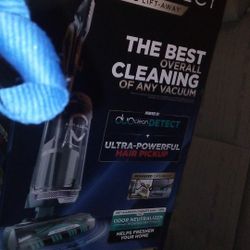 Shark PowefDefect Lift away 