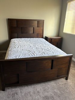 Full bedroom set