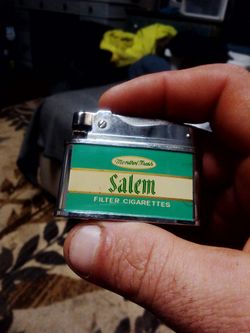 Vintage Salem Menthol Lighter