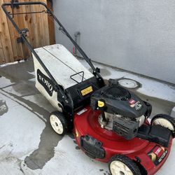 Toro 149cc self-propelled push lawn mower