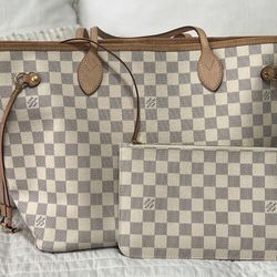 Louis Vuitton Neverfull MM Tote 