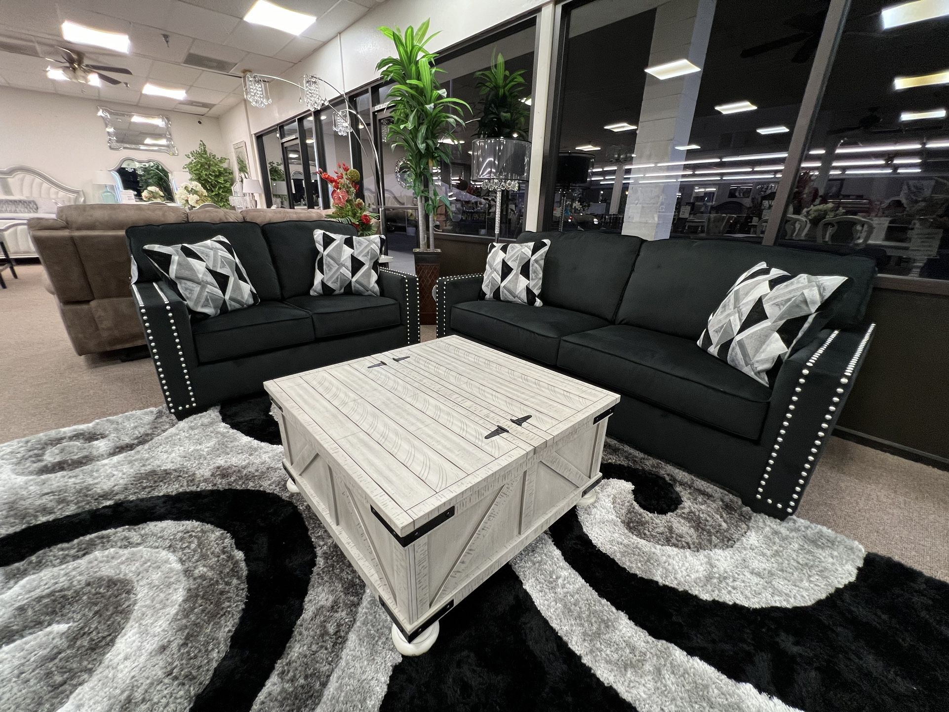 2 Pc Sofa And Loveseat