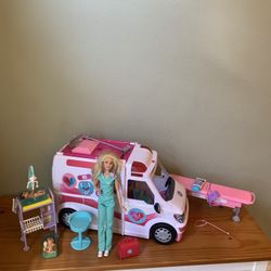 Barbie Ambulance Clinic Play Set