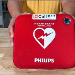 Defibrillator 