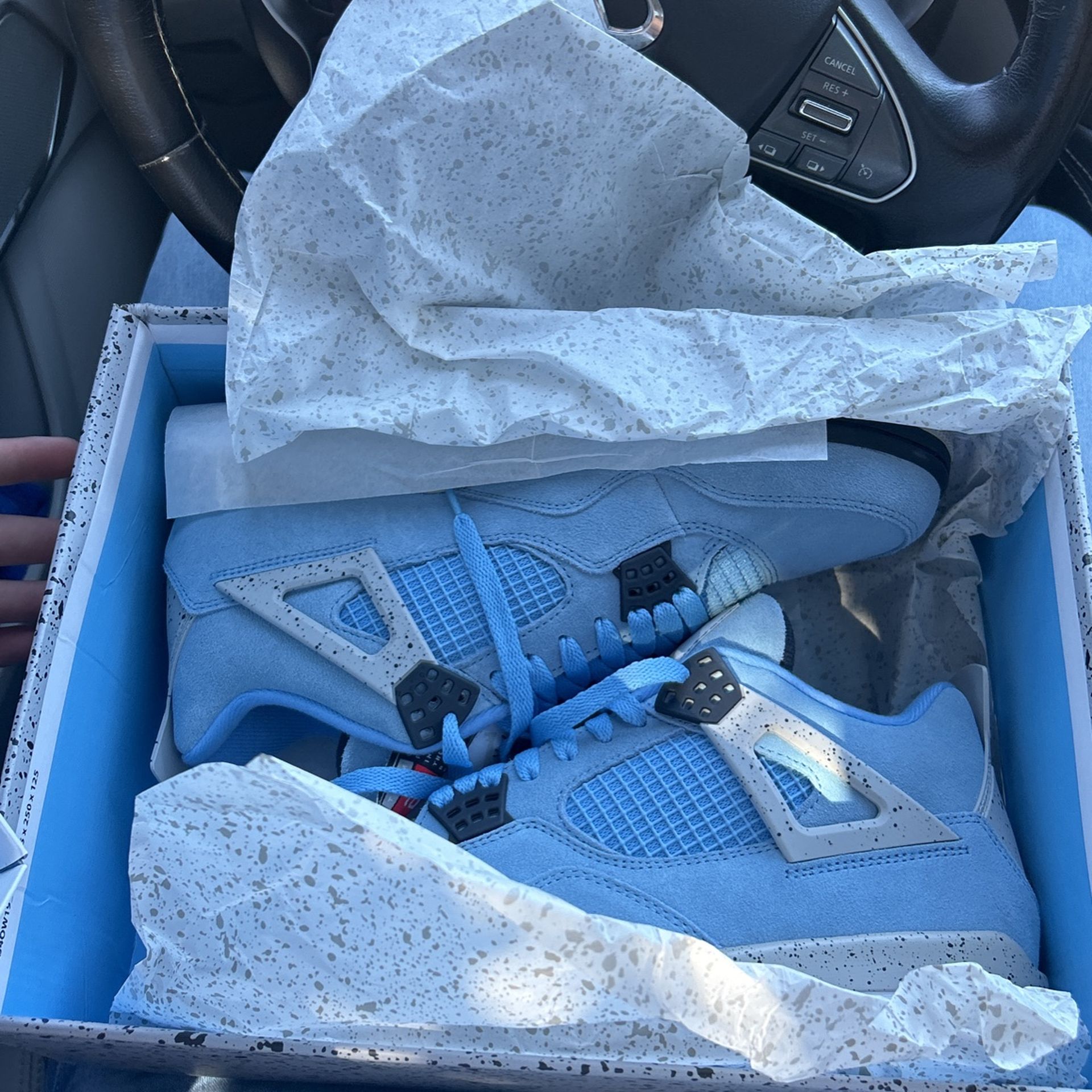 Jordan 4 University Blue NEED GONE ASAP