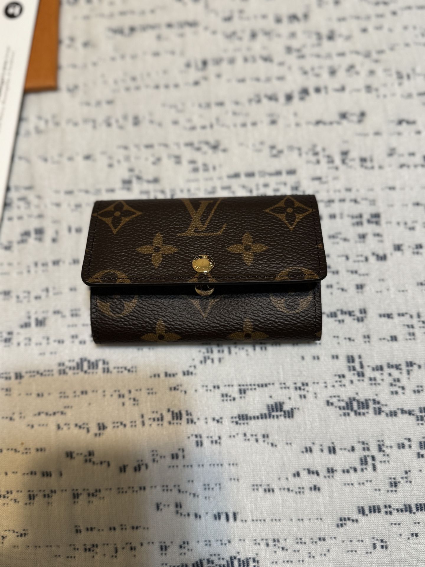 LV 6 rings key holder