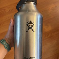 64oz Wide Mouth Hydro Flask 