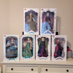 Disney Frozen limited edtion dolls -Elsa and Anna