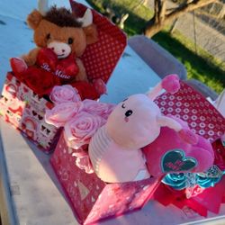 Areglos De San Valentín Mándeme Mensaje Si Tiene Preguntas 