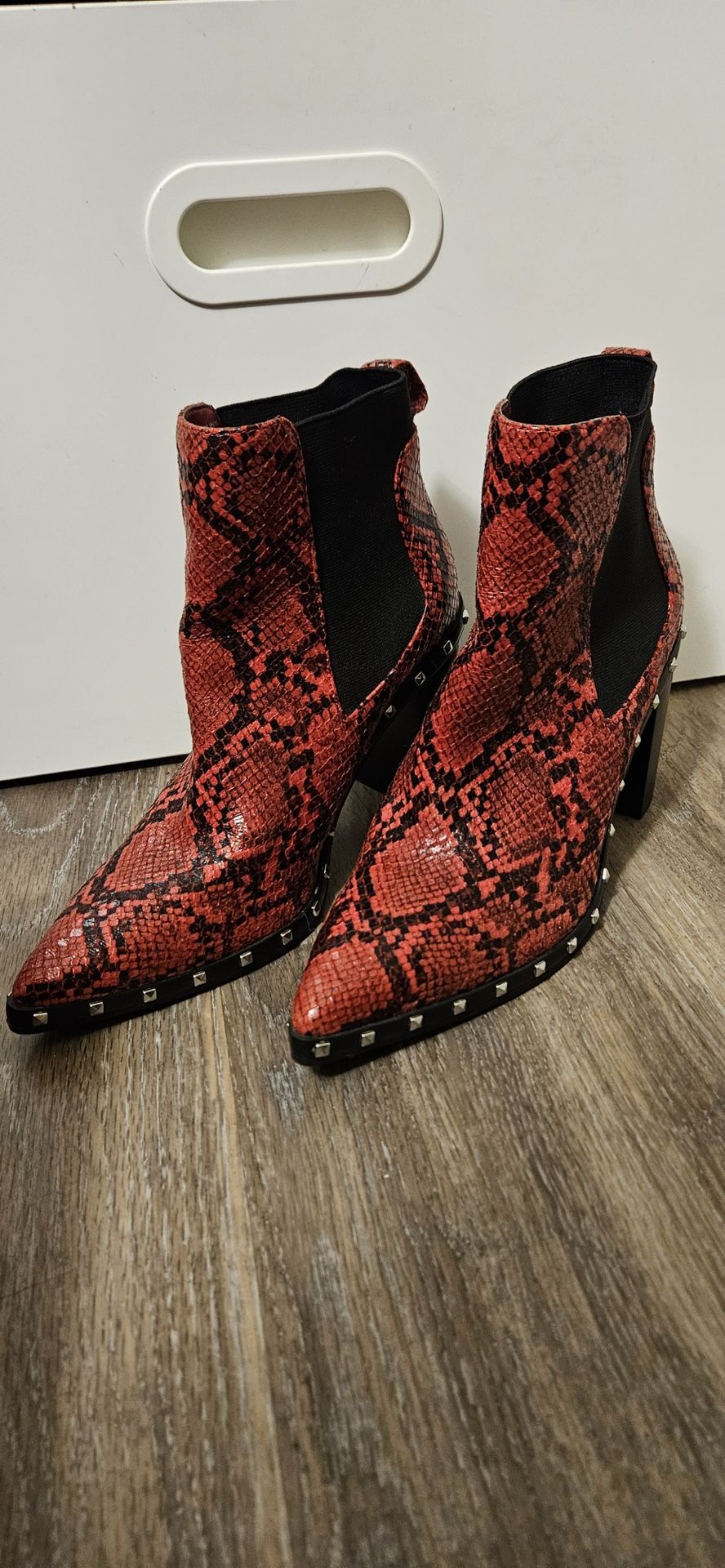 Women’s Boots