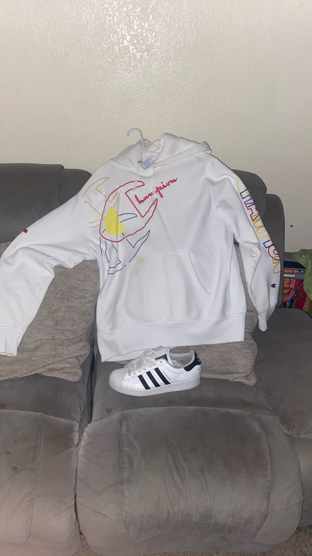 Selling Shoes And Sweater