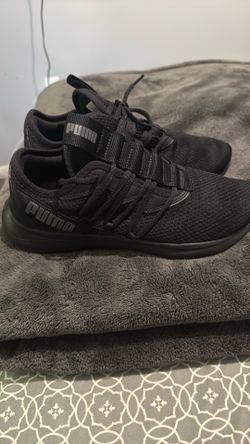 Men’s puma shoes size 7
