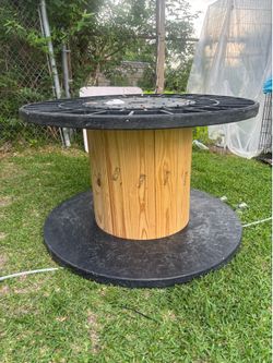 Wood spool