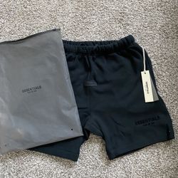Essentials shorts 
