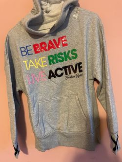Girl’s sweater 12