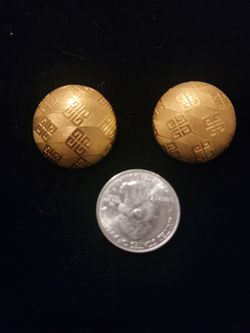 Vintage Givenchy Gold Tone Clip On Earrings (A109)