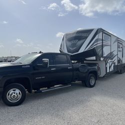 Transporte de Remolques de Acarreo,Quinta Rueda,RV,Campers y Botes