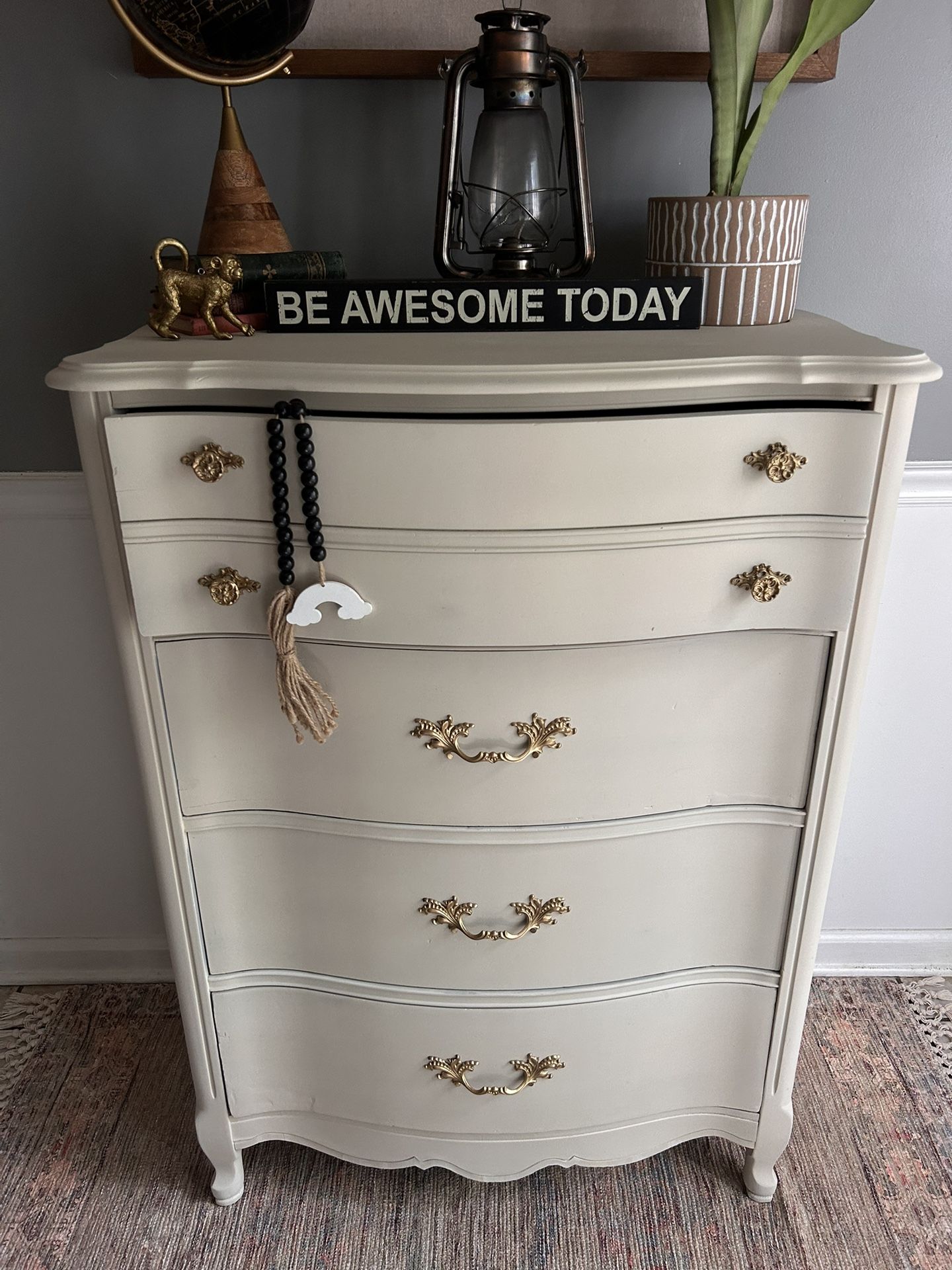 SMALL FRENCH PROVINCIAL CHEST DRESSER