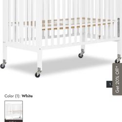 Dream On Folding Crib 
