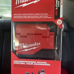 Milwaukee Packout Earbuds 