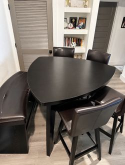 6-Person Counter-Height Dining Set – High-Quality Wood (Installment payments available)