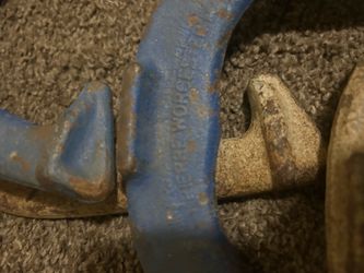 Horse shoes