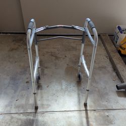 Like New Walker