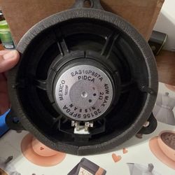 OEM Nissan Factory Speaker – 2 Ohm – 40W Max