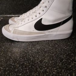 Nike Blazer Womens 7 Good Condition 