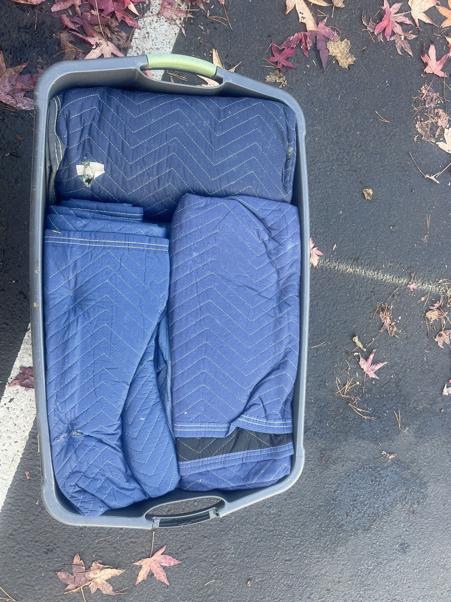 Moving Blankets