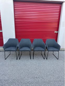TOSSBERG SET OF 4 CHAIRS