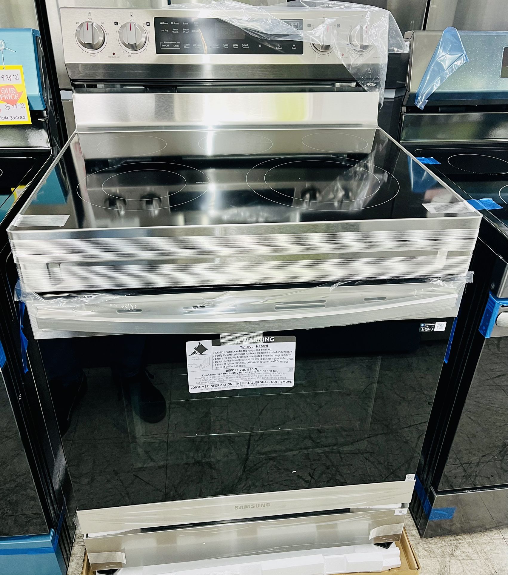 🔥🔥30” Samsung Electric Range With Airfryer