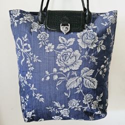 15"Нx15"Lx4"W Blue Canvas White Roses Floral Black Handled Tote Carryall Bag Shoulder Bag Purse Handbag with Snaps For Folding Collapsible Storage and
