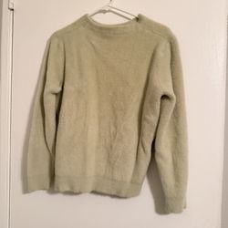 Women’s Soft Cream Sweater