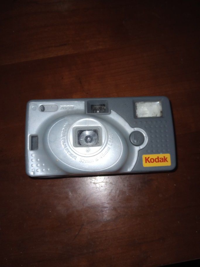 Kodak Zoom And Studio 35 Camera 