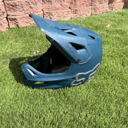 Fox Downhill Helmet