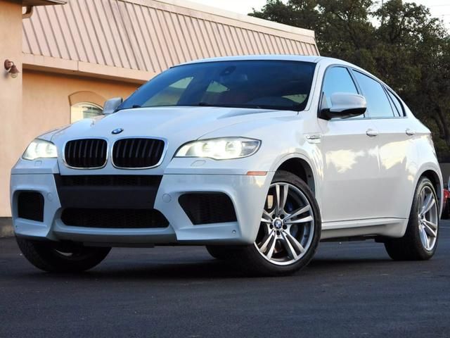 2014 BMW X6 M