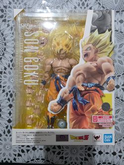 S.H.Figuarts Son Goku Dragon Ball Z Legendary Super Saiyan