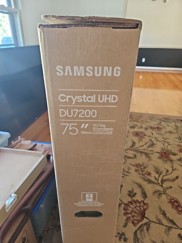 Samsung 75in Tv