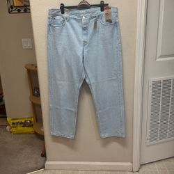 New With Tags Levi’s 501 Women’s 18 W M Light Blue Original High Rise Fitted Through Hip & Thigh Denim Blue Jeans Pants