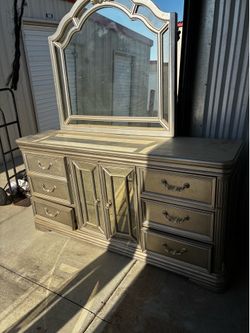 Large Dresser with mirror
