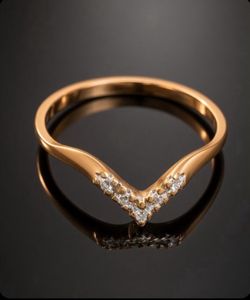 Vintage 14k Gold Genuine Diamonds Chevron Ring