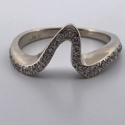 14k White Gold 1/2ct Diamond Band size 7