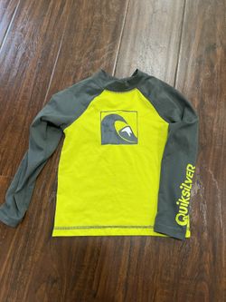 Kid’s Quicksilver Swim Top Size 5