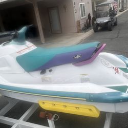 Yamaha Wave Ventures With Triple Trailer 