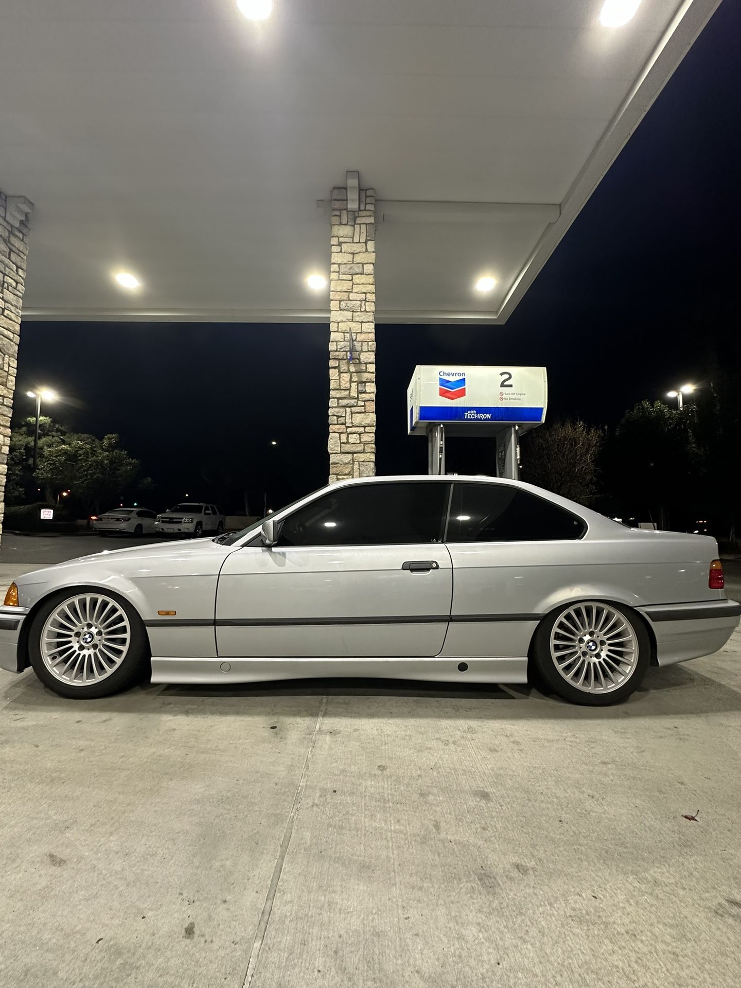 BMW E36 323is